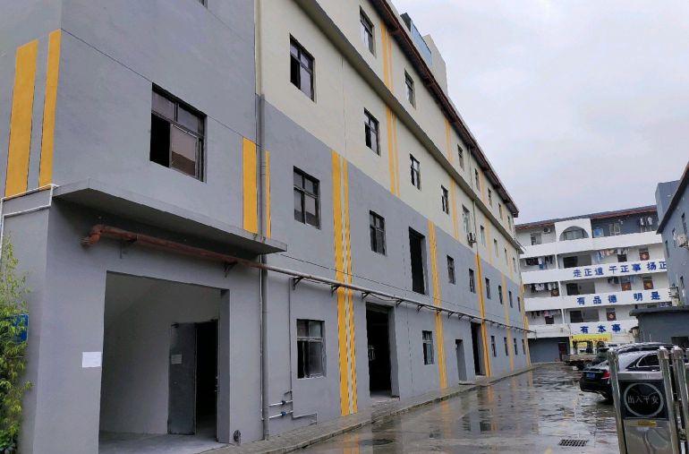 龙岗大运地铁站附近1楼4楼厂房1100每层