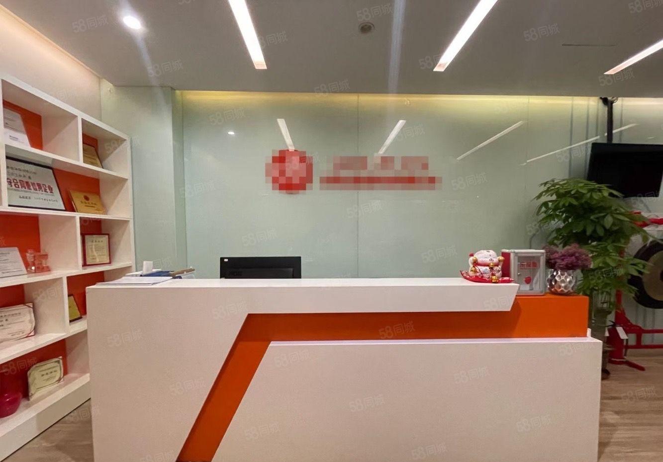 西丽大学城地铁口，150平至700平整层办公室出租