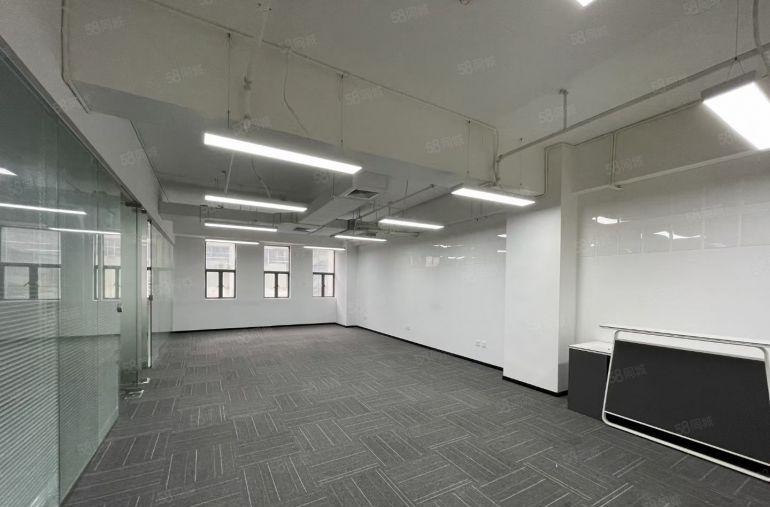 前海荔湾地铁口 兆龙大厦精装 110平，180平米 租48元