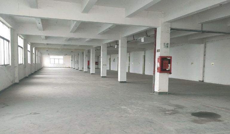 (一手房东直租)双地铁900-2700平一楼重工业