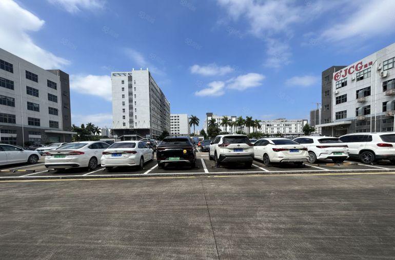 东莞凤岗原房东工业园10000平独栋厂房出租1000平起分租