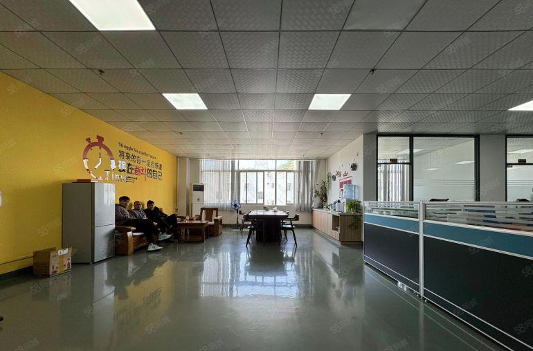 南山西丽工业区精装修厂房办公仓库出租一楼电商仓库大小面积分租