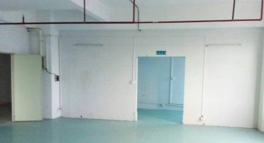 南头新出二楼带装修400平方米厂房出租