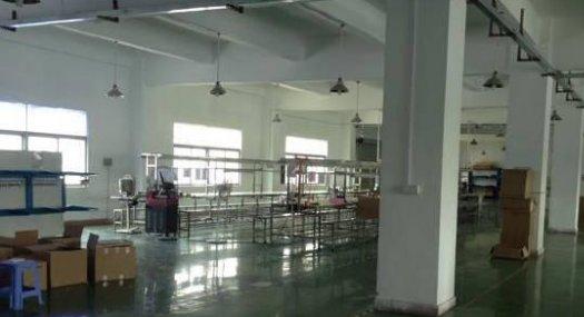 横栏永兴工业区2200平精装修厂房出租 有电梯 无公摊